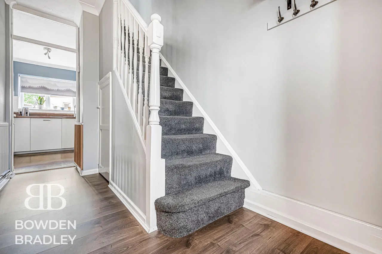 Fallow Close, Chigwell, IG7, photo 9