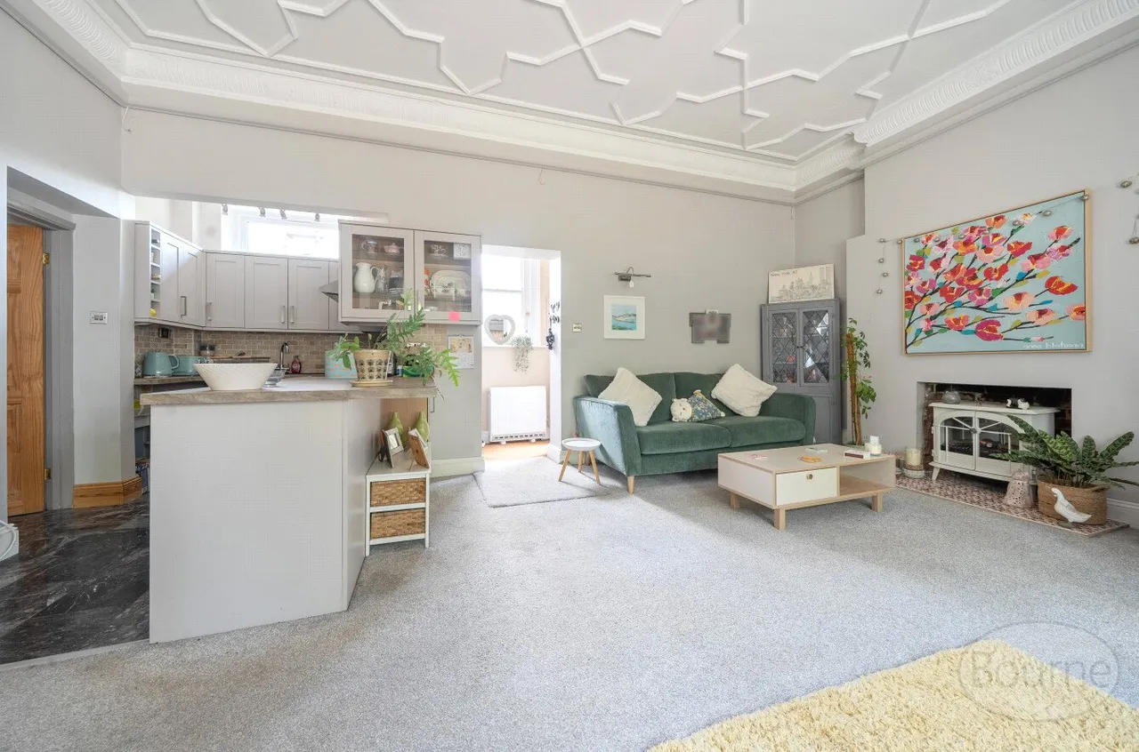 London Road, Hill Brow, GU33, photo 4