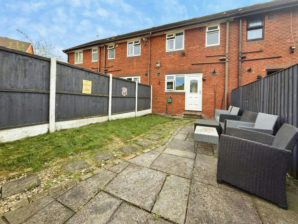Liverpool Road West, Church Lawton, ST7, photo 10