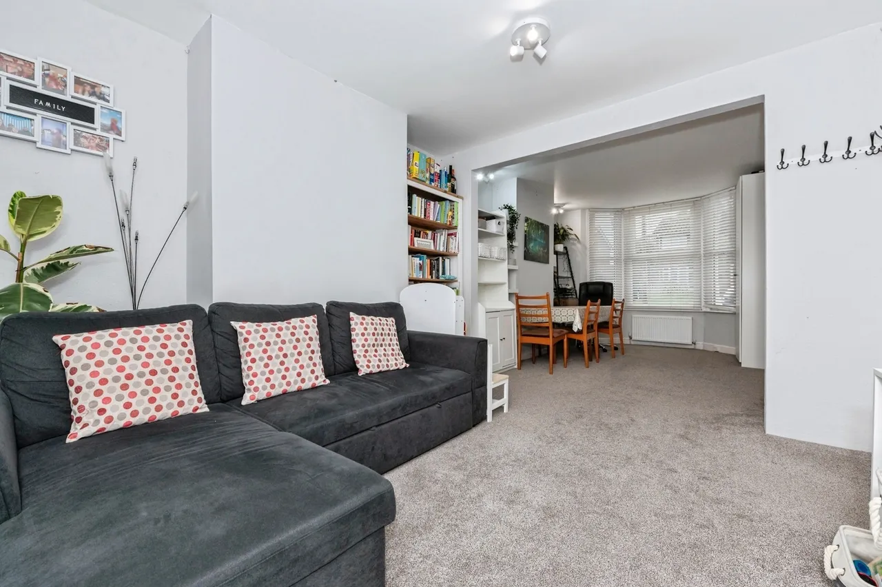 Mill Road, Aveley, South Ockendon, Essex, RM15, photo 6