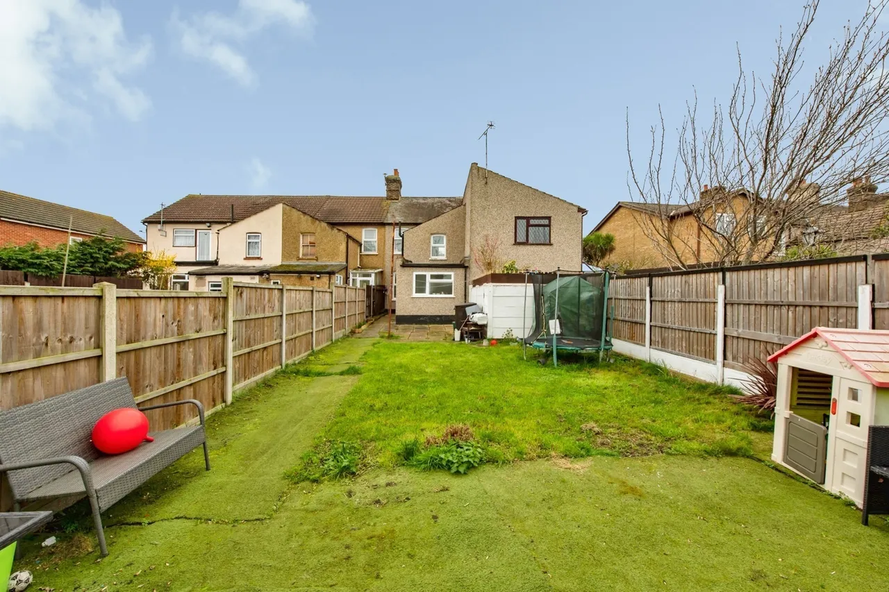 Mill Road, Aveley, South Ockendon, Essex, RM15, photo 20