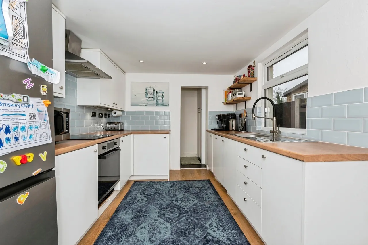 Mill Road, Aveley, South Ockendon, Essex, RM15, photo 7