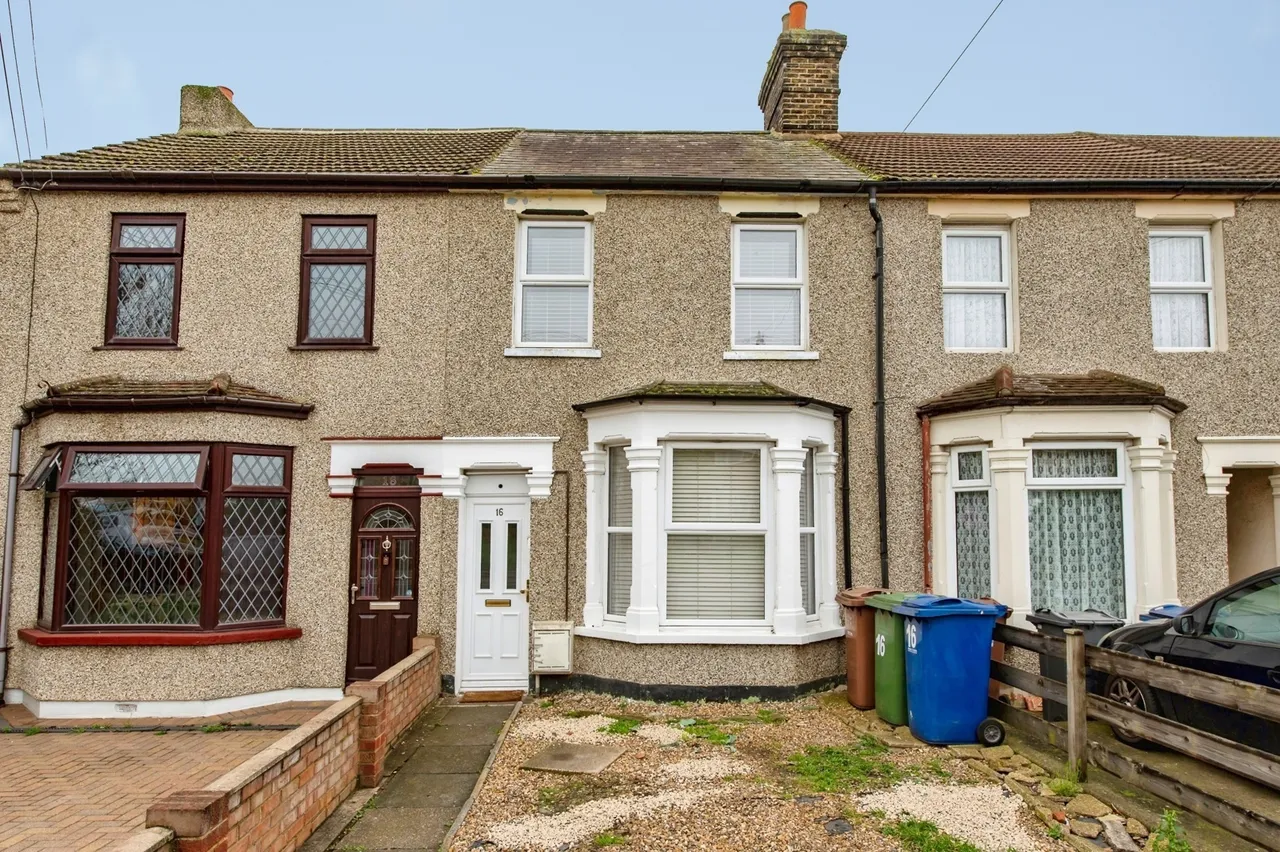 Mill Road, Aveley, South Ockendon, Essex, RM15, photo 22