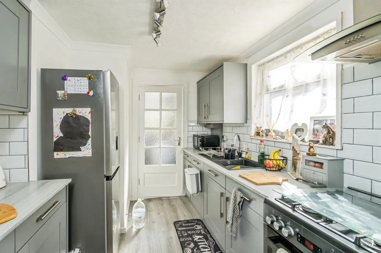 Hawthorn Road, Bognor Regis, PO21, photo 6