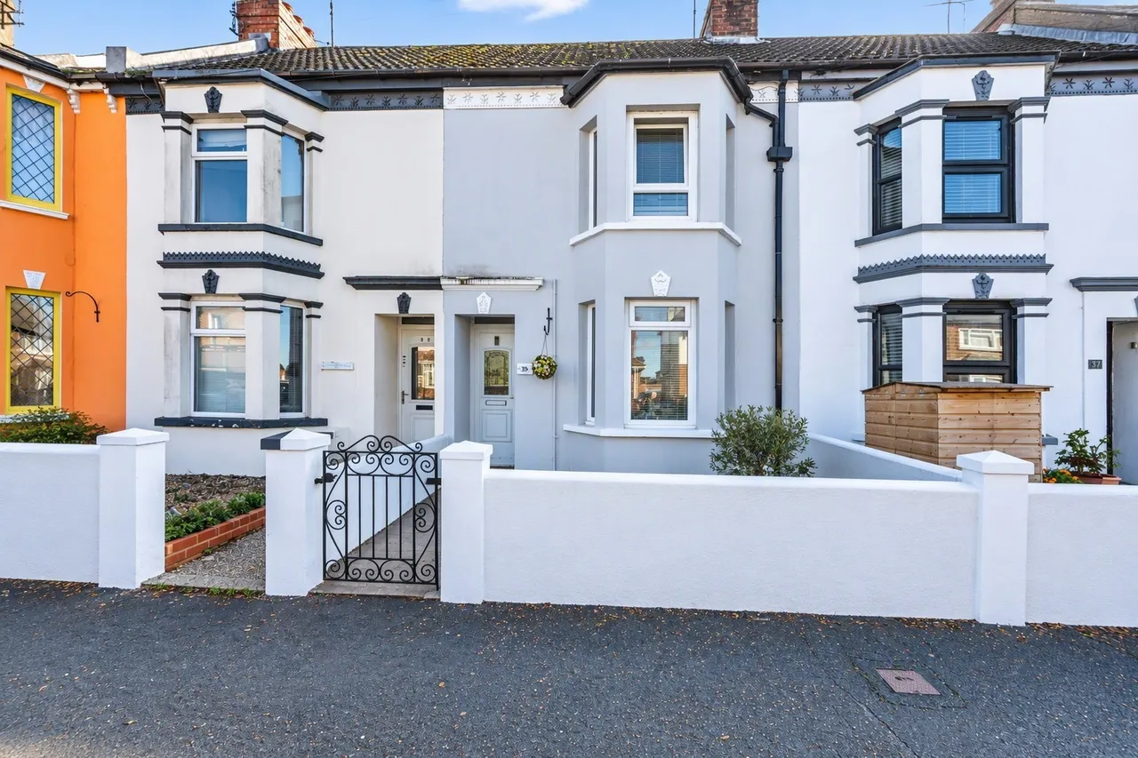 2 bed house for sale, Hawthorn Road, Bognor Regis, PO21