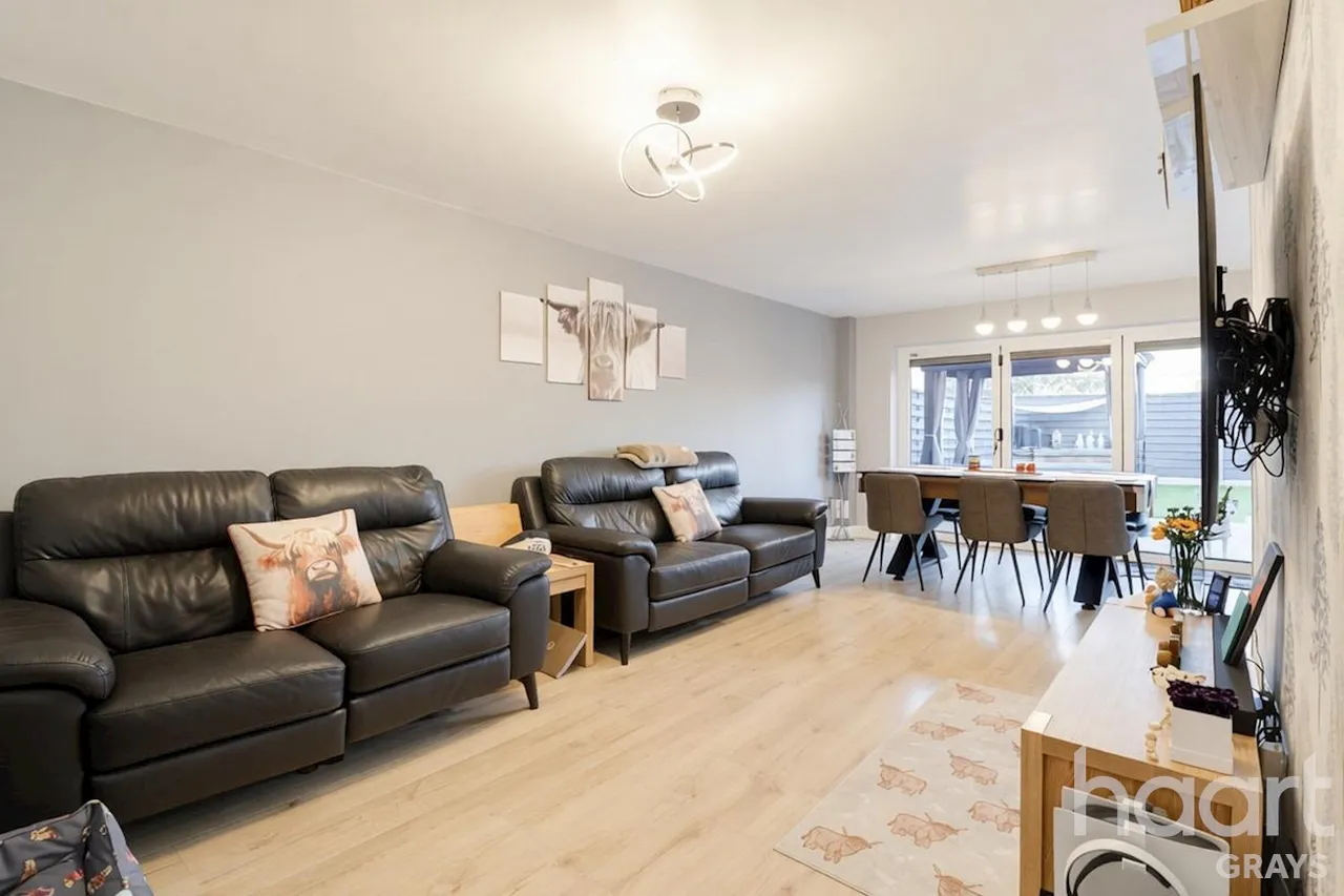 Cole Avenue, Chadwell St Mary, RM16, photo 4