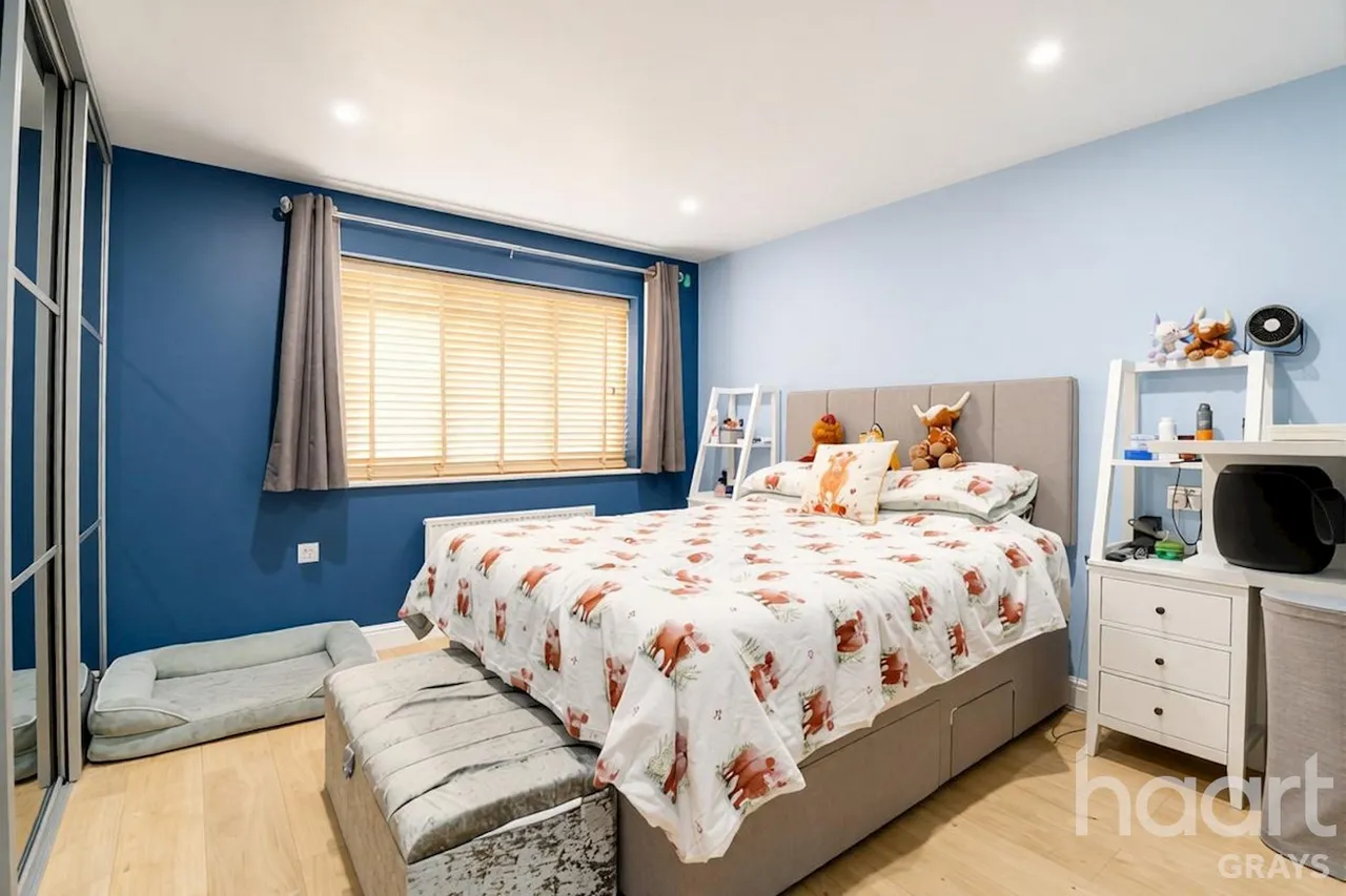 Cole Avenue, Chadwell St Mary, RM16, photo 11
