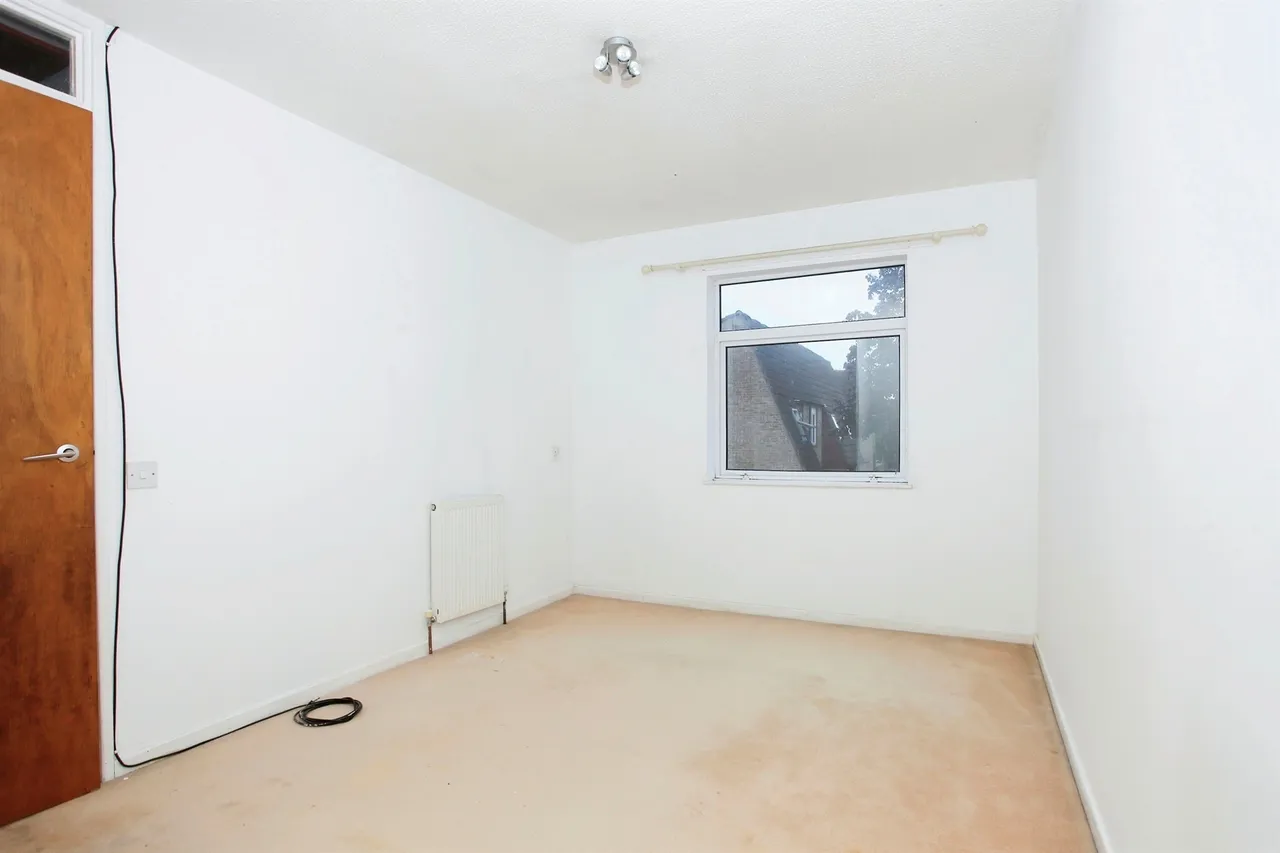 Howland PETERBOROUGH, PE2, photo 14