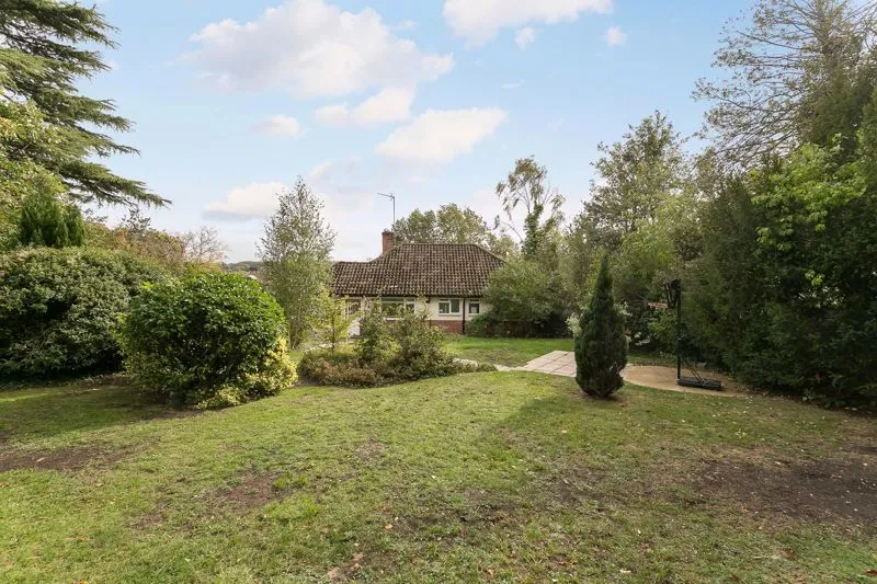 Manor Way, Purley CR8 3BH, photo 15