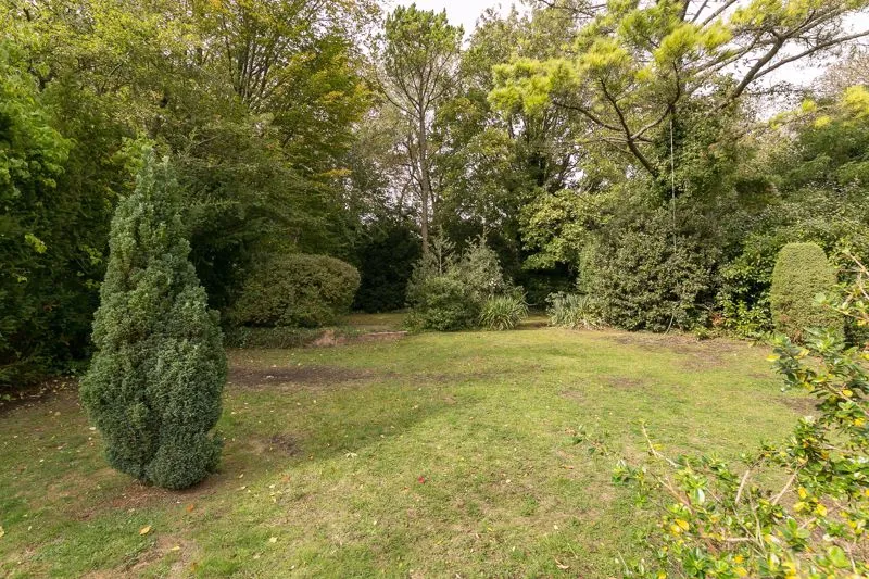 Manor Way, Purley CR8 3BH, photo 14