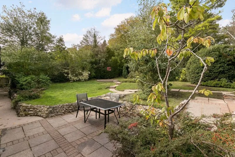 Manor Way, Purley CR8 3BH, photo 13