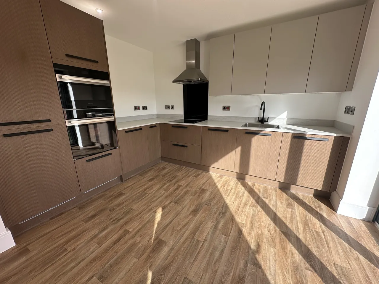 Hollowsbrook Road, New Rossington, DN11, photo 4