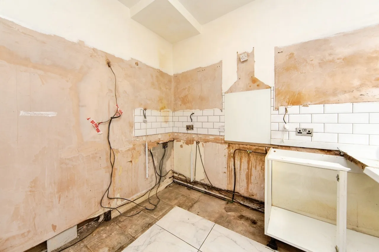 Sunbury Road, Anfield, L4, photo 13