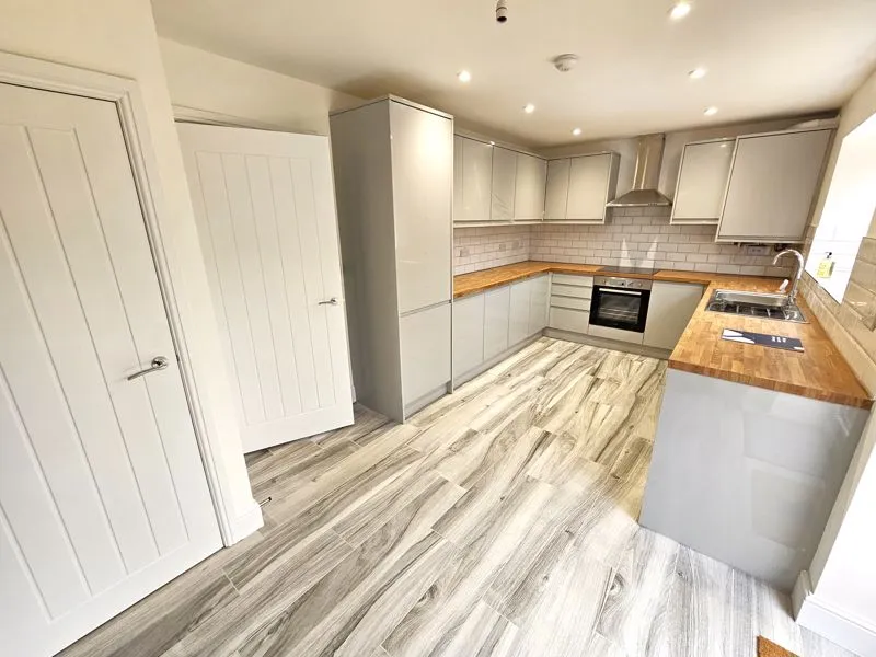 Springfields, Rushall, WS4, photo 6