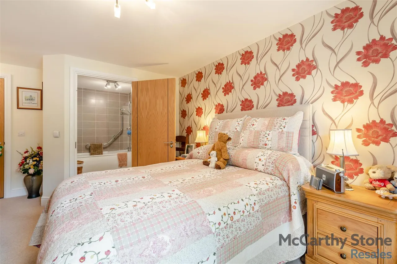 The Oval, Stafford, ST17, photo 9