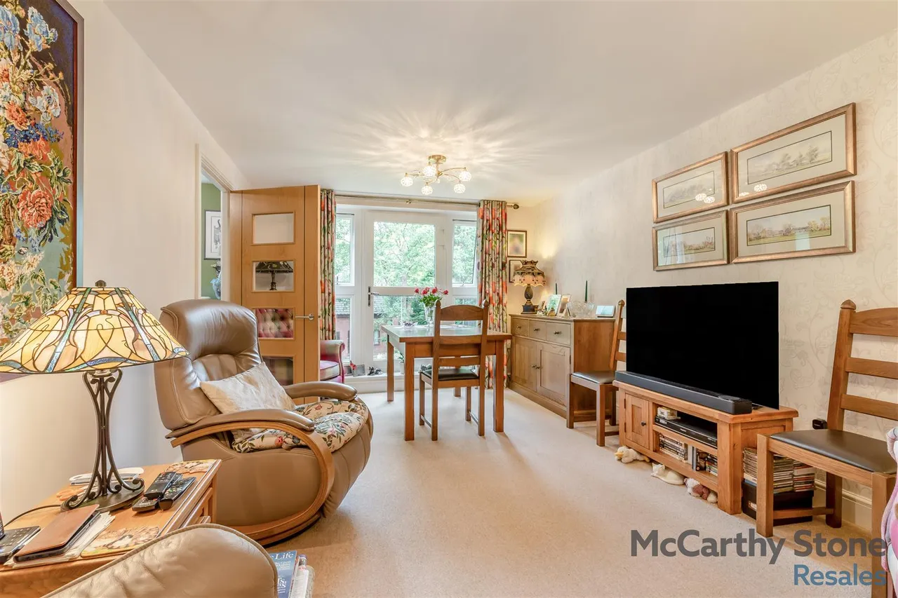 The Oval, Stafford, ST17, photo 6