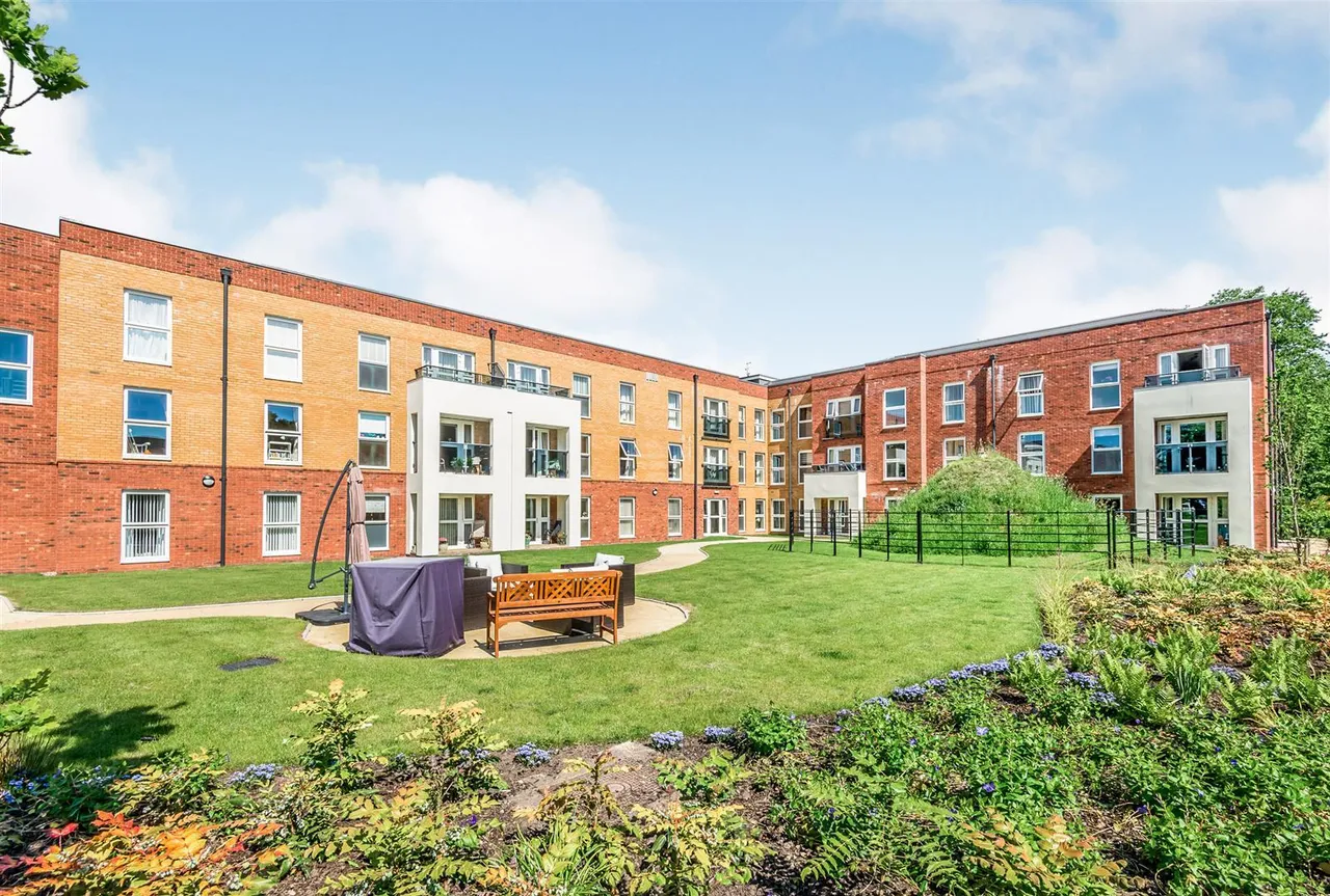 The Oval, Stafford, ST17, photo 22