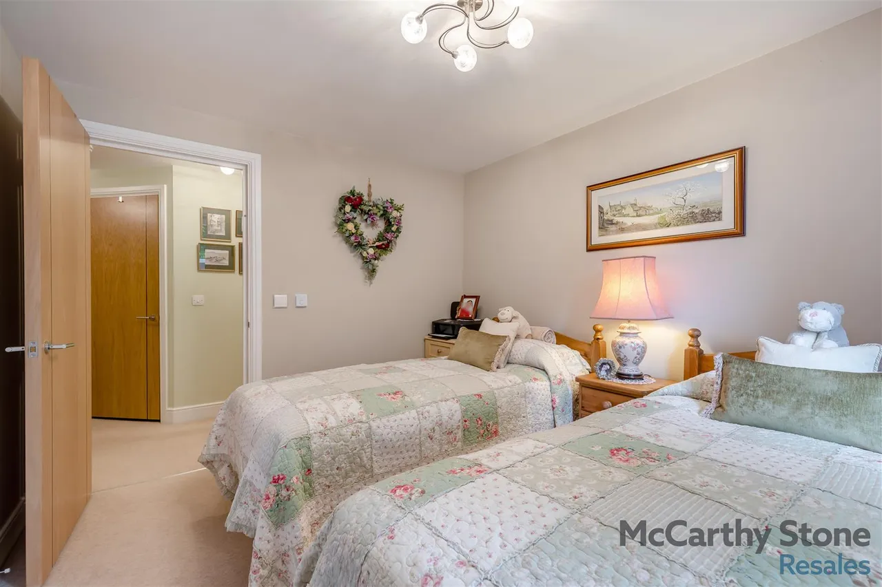 The Oval, Stafford, ST17, photo 13