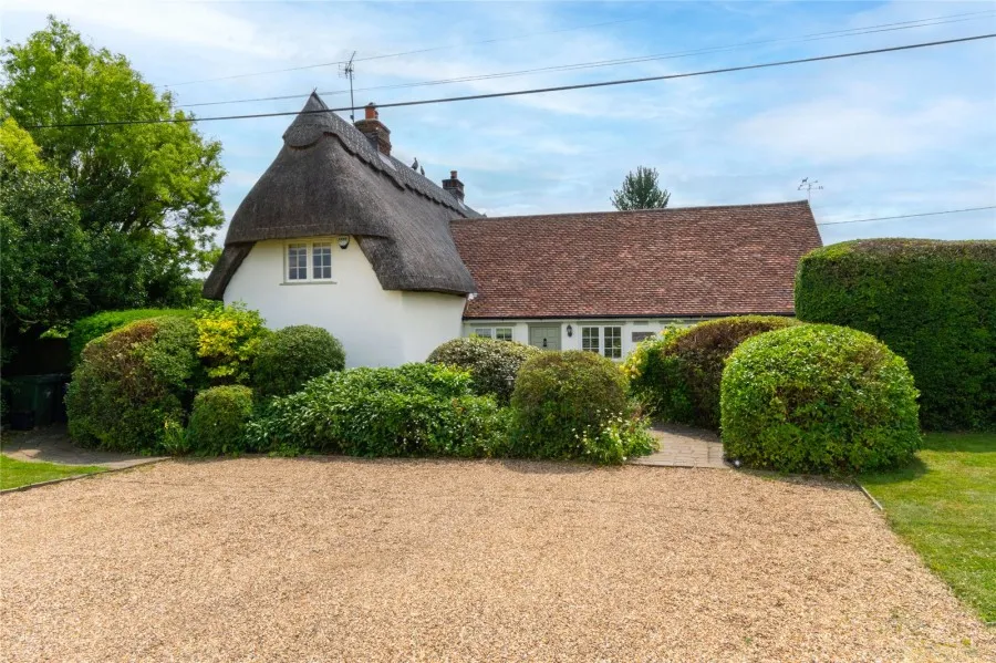 House Under Offer with 4 bedrooms in Farnham Green, Farnham, CM23, photo 27