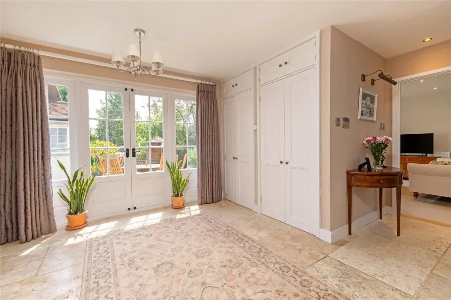 House Under Offer with 4 bedrooms in Farnham Green, Farnham, CM23, photo 9