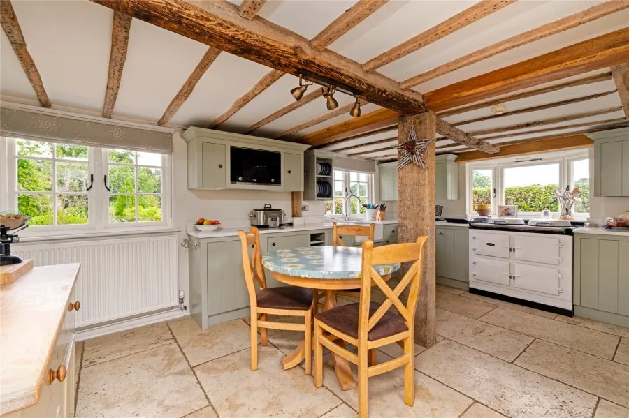 House Under Offer with 4 bedrooms in Farnham Green, Farnham, CM23, photo 4
