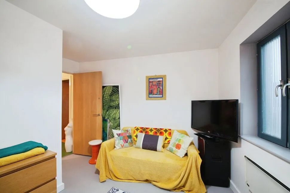 Adelaide Lane, Sheffield, S3, photo 12
