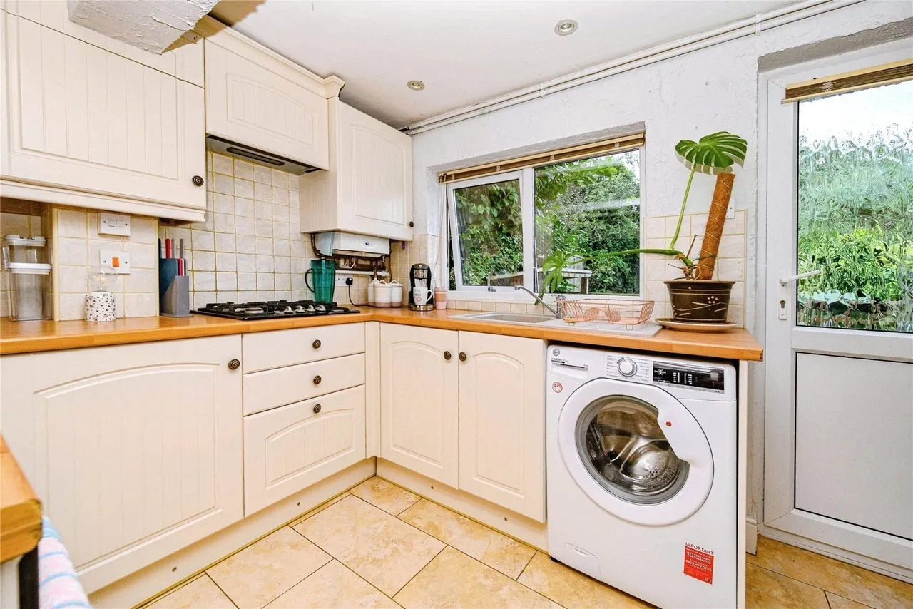 Dunstable Road, Toddington, LU5, photo 8