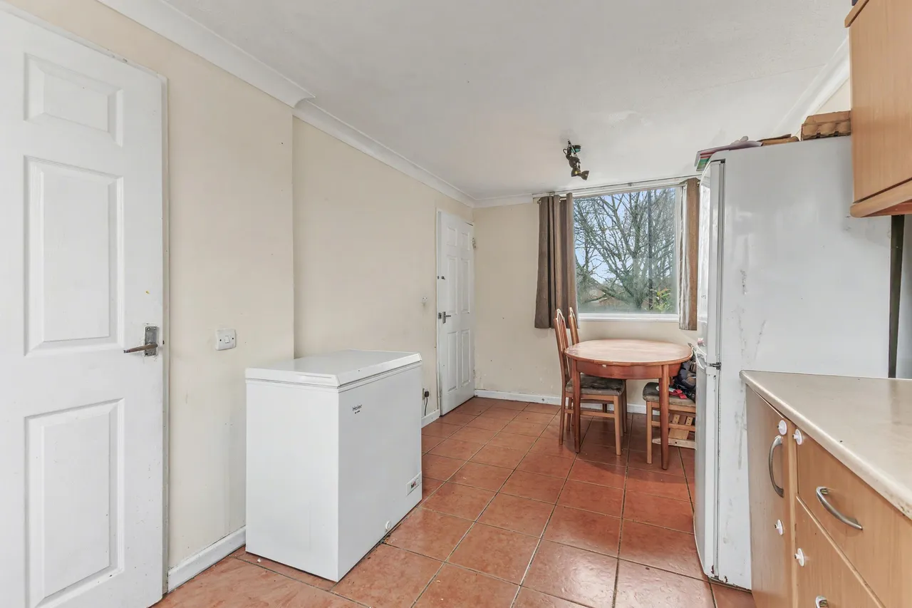 Hampshire Close, Binley, CV3, photo 5