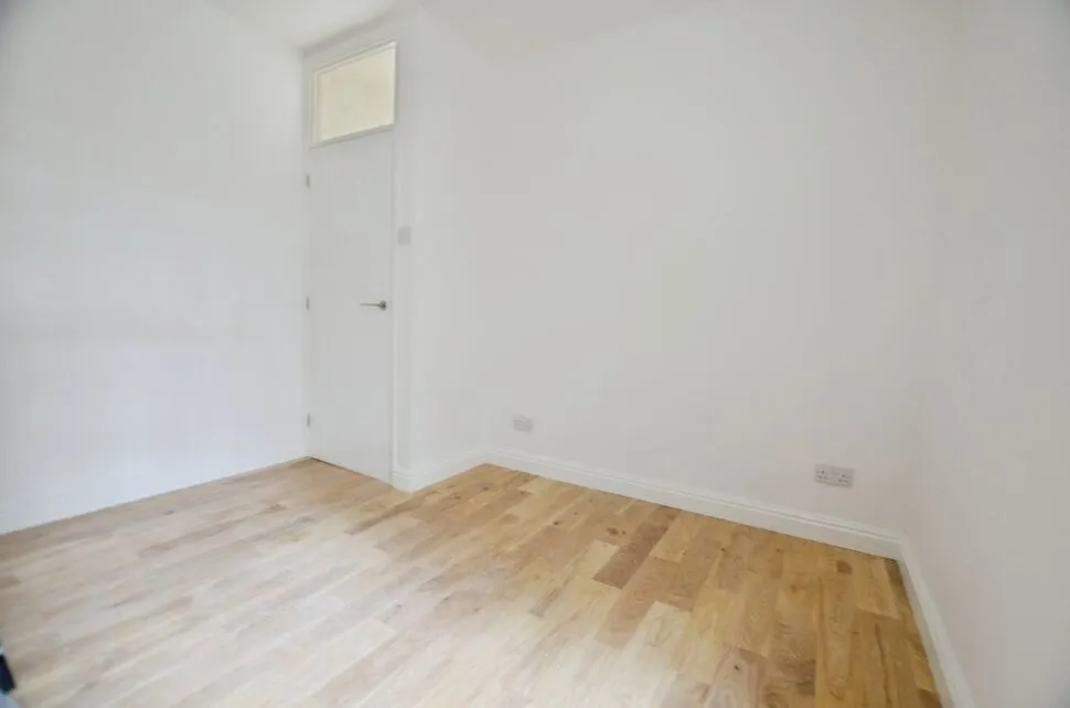 Vaughan Road, London, SE5, photo 6