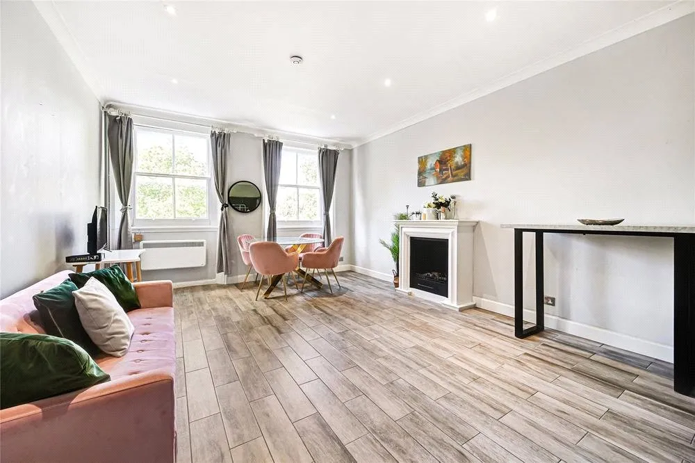 3 bed flat for sale — Stanhope Gardens, London, SW7 5QX