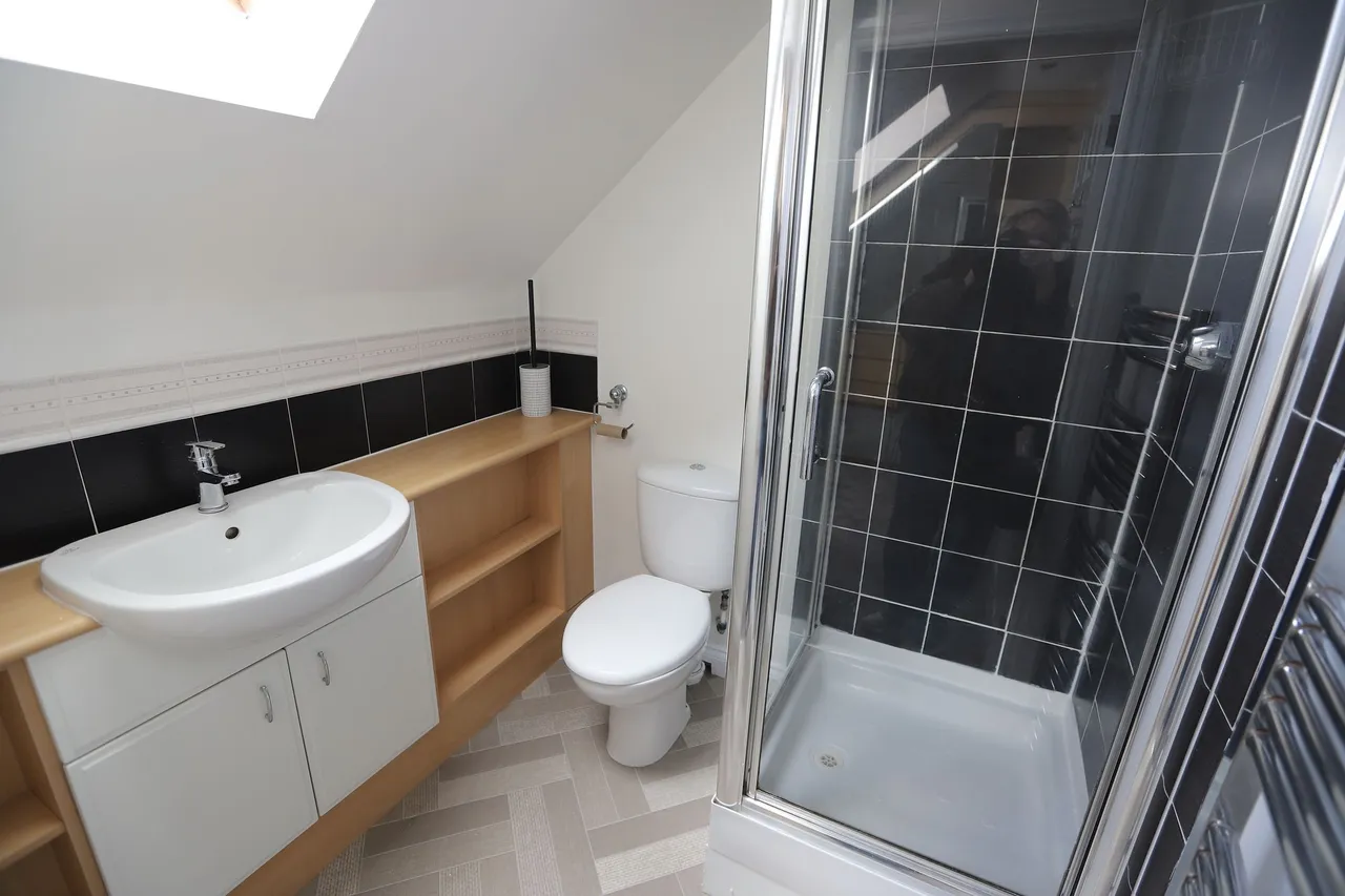 Greendale Drive, Radcliffe, M26, photo 14