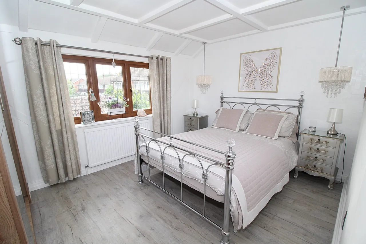 Church Road, Westoning, photo 15