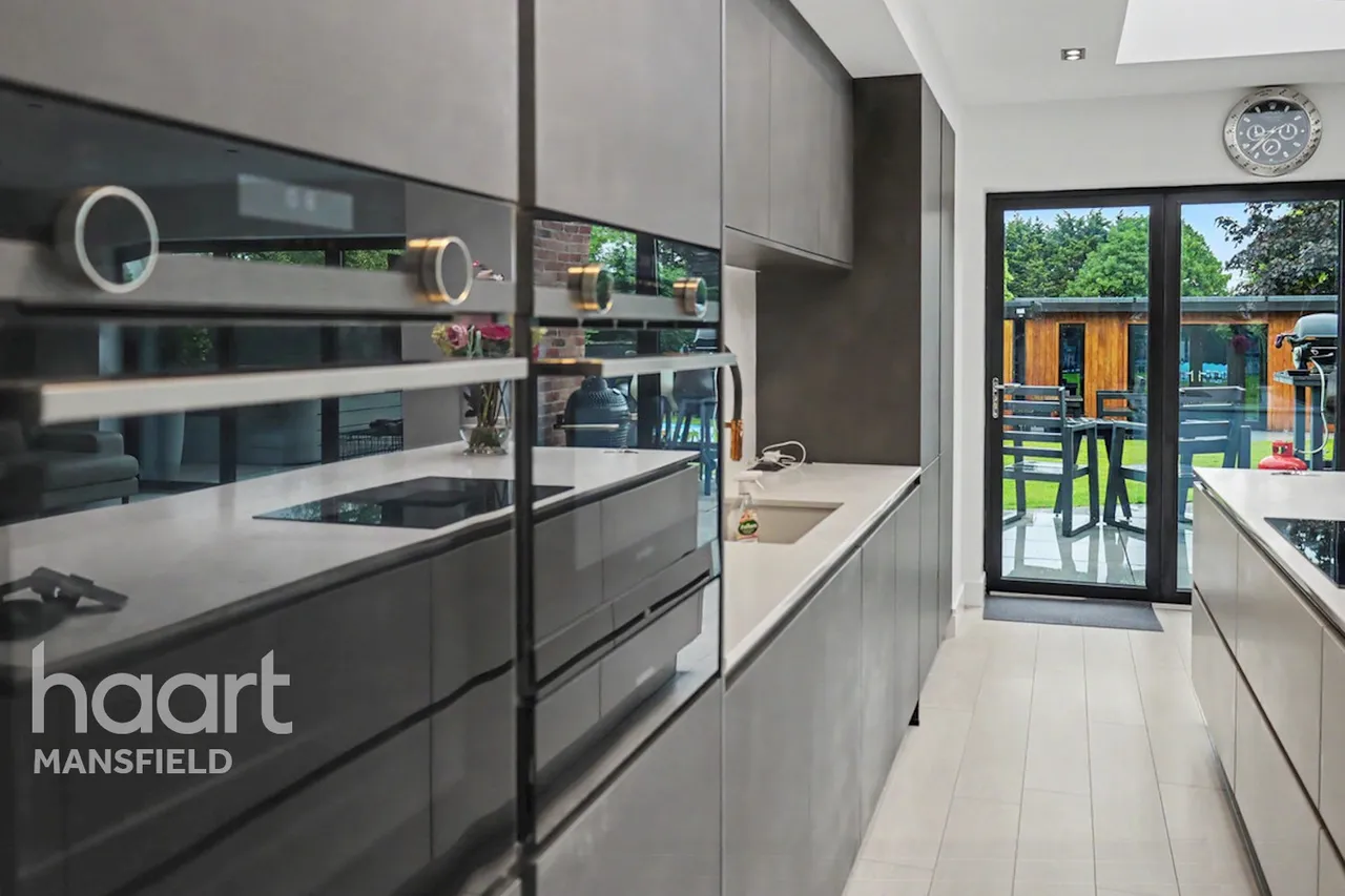 Lime Grove, Mansfield, NG19, photo 9