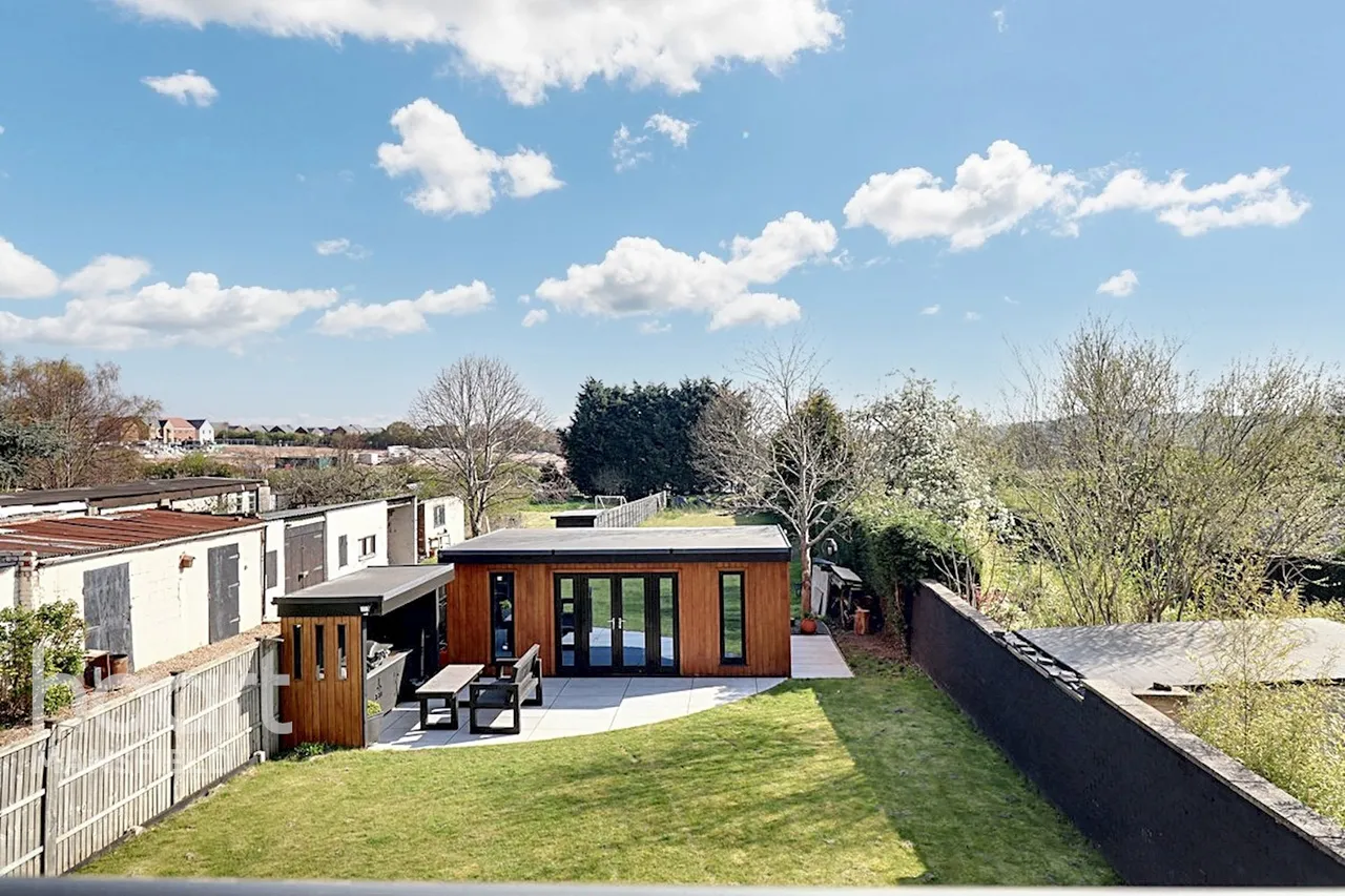 Lime Grove, Mansfield, NG19, photo 38