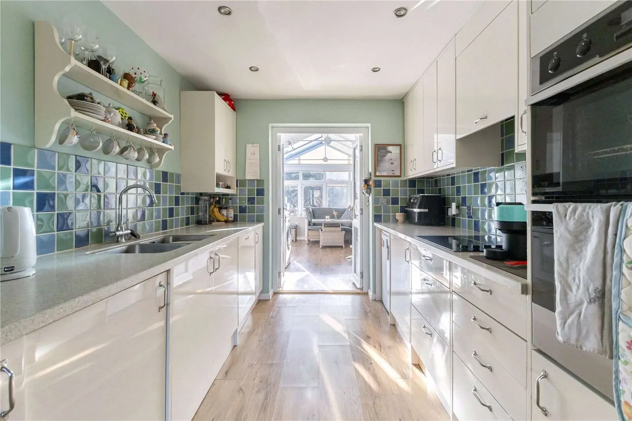 Park Farm, Bourton-on-the-Water, Cheltenham, Gloucestershire, GL54 2HF, photo 7