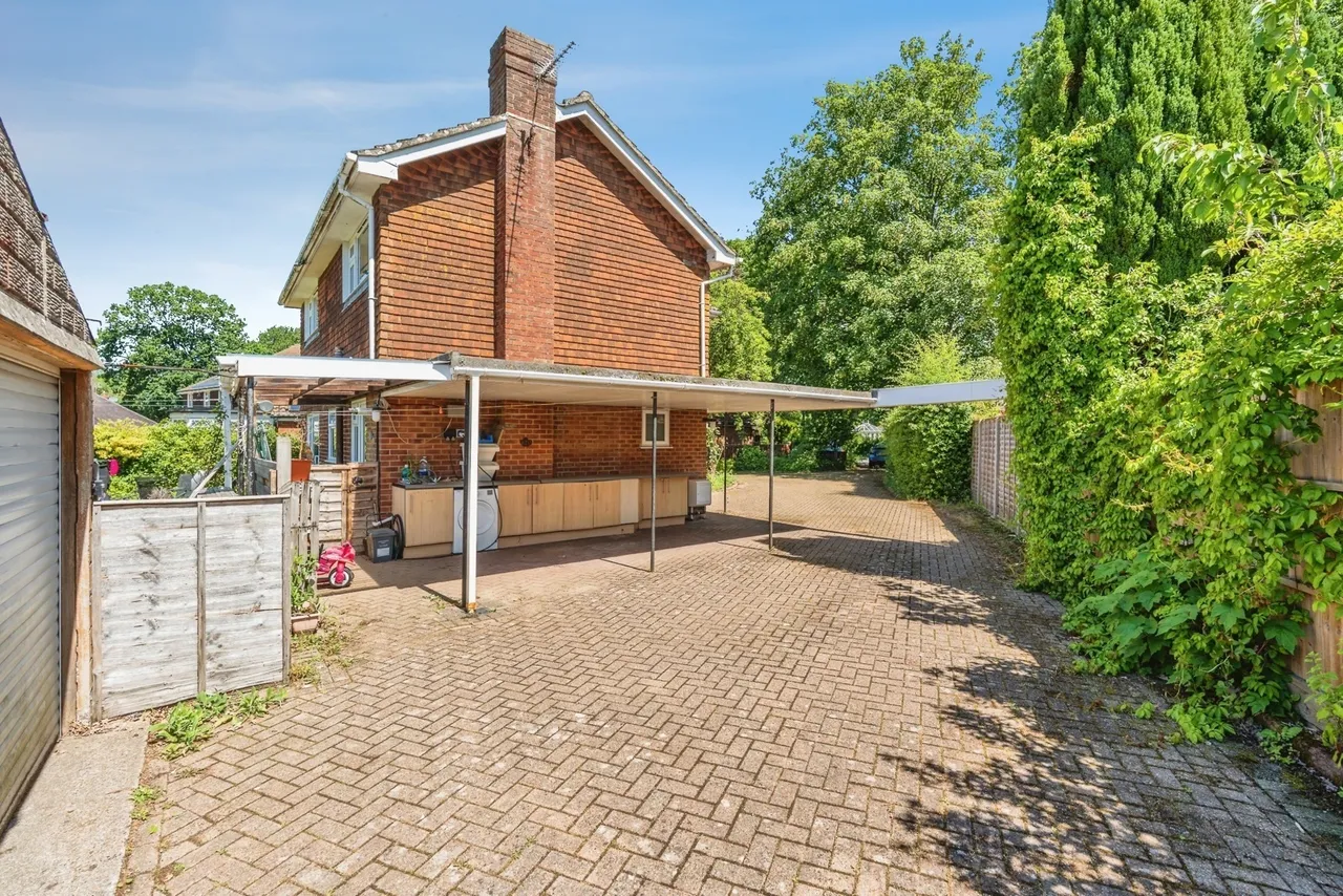 Rownhams Lane, North Baddesley, SO52, photo 26
