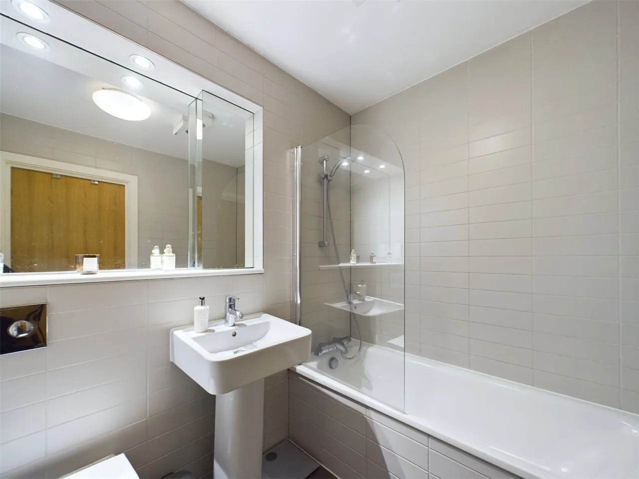 Triangle Road, London, E8, photo 8