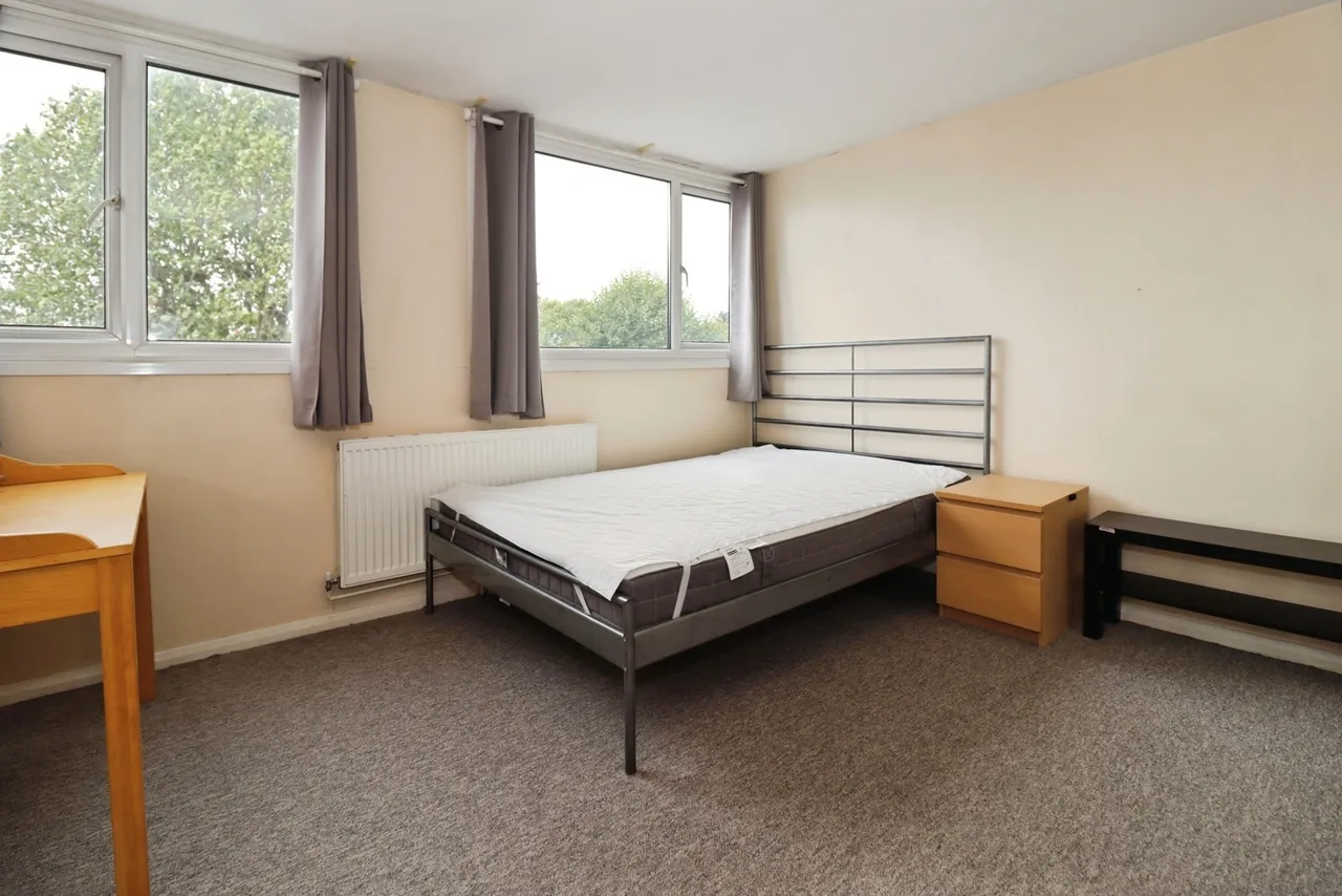 Staple Hill Road, Bristol, BS16, photo 19