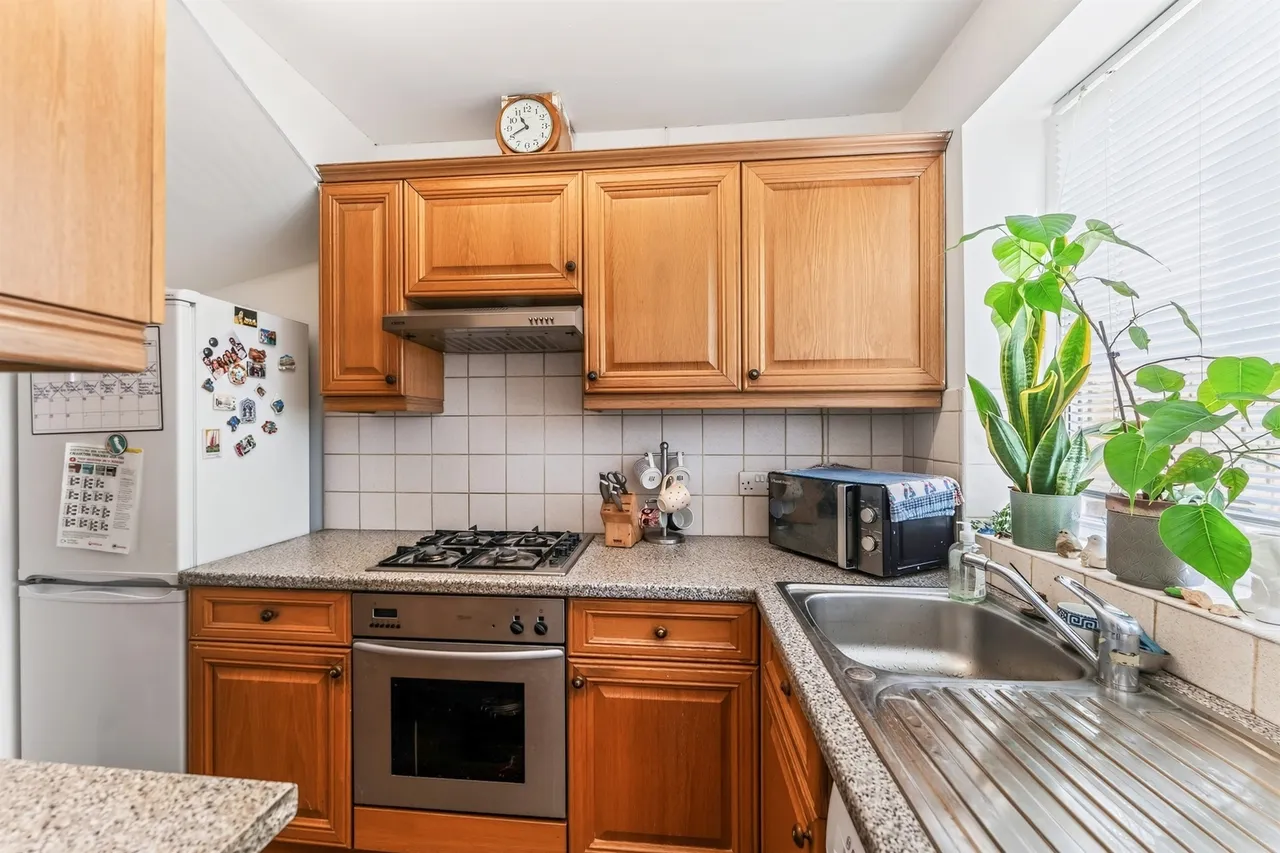 Garendon Road, Morden, SM4, photo 13