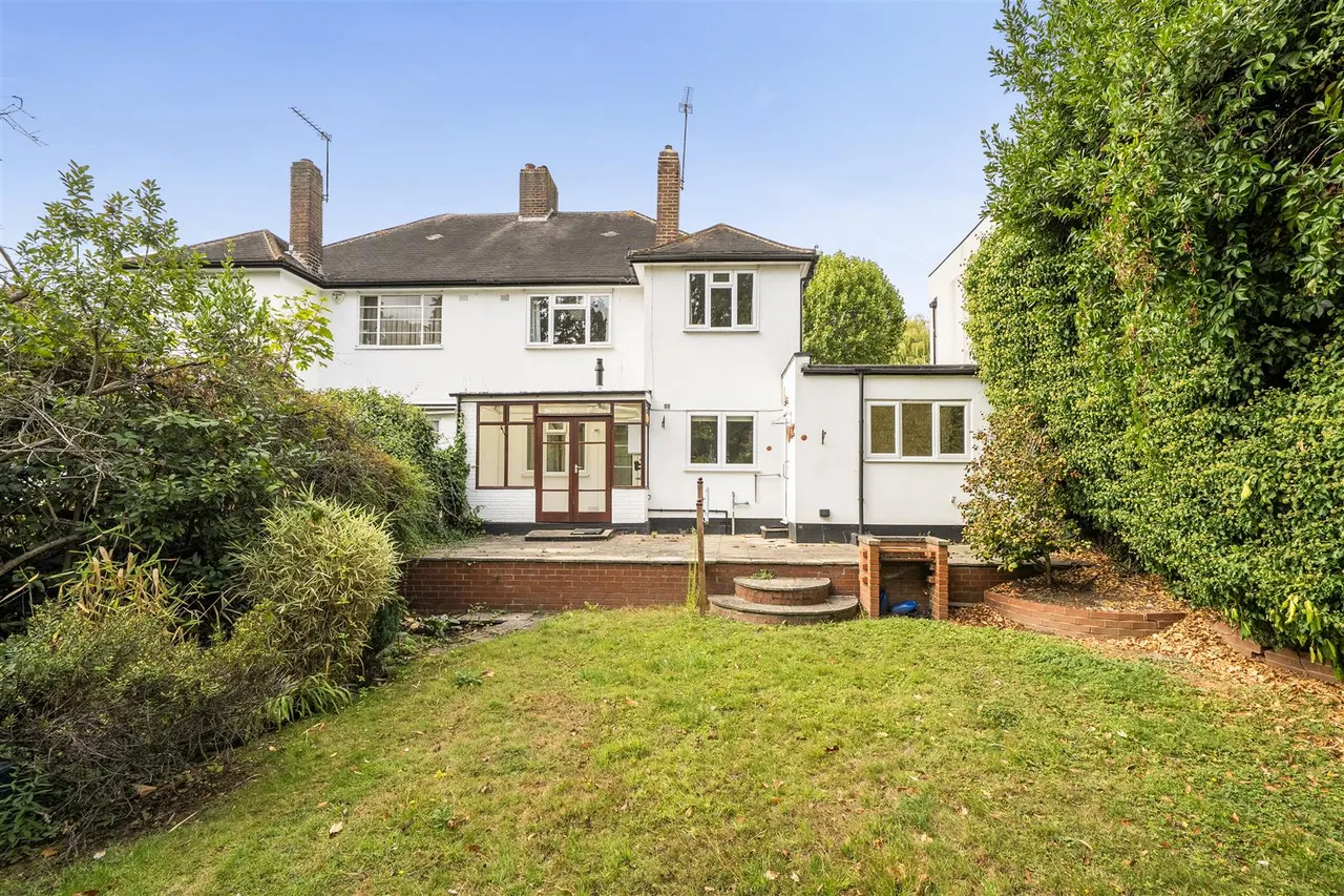 4 bed house for sale, Mayfields, Wembley Park