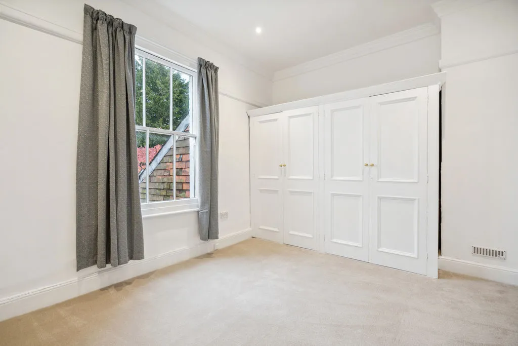 Abney Court Drive, Bourne End SL8 5DL, photo 12