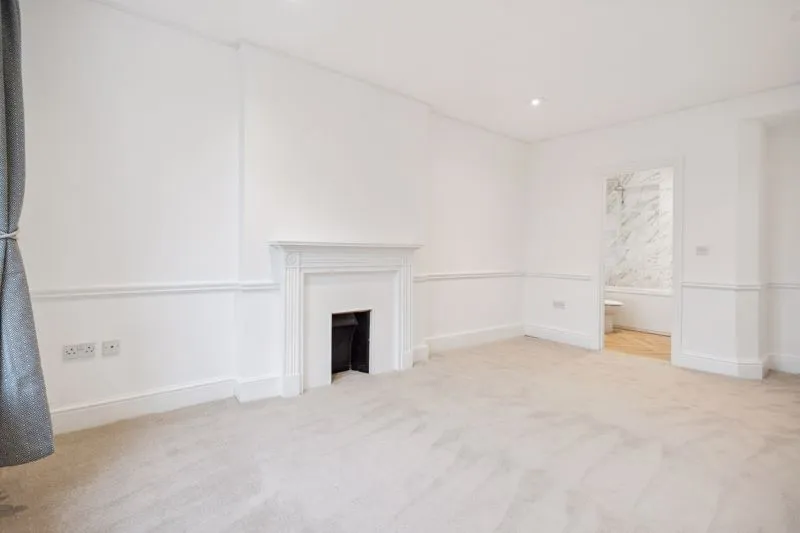 Abney Court Drive, Bourne End SL8 5DL, photo 8
