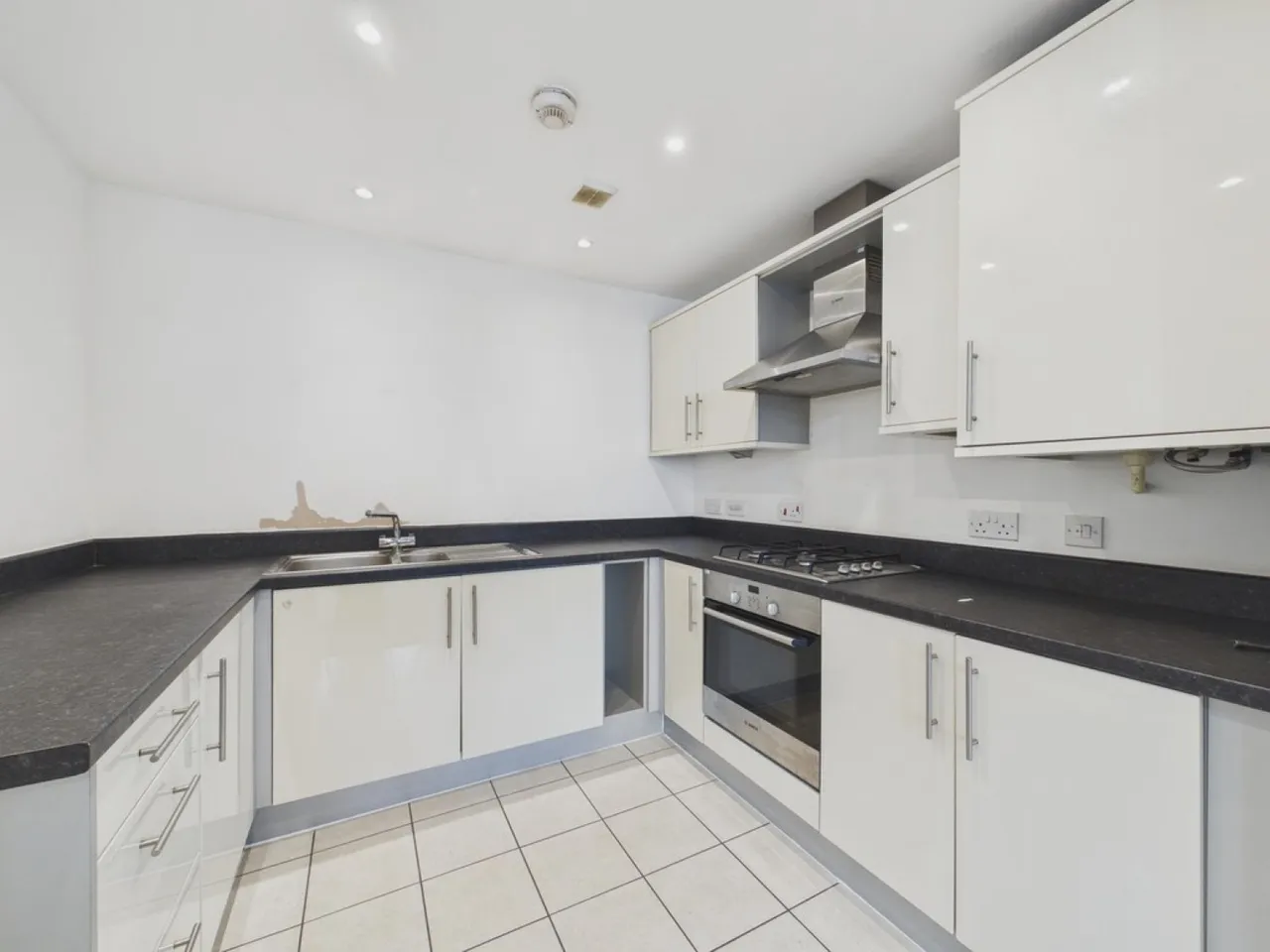 1 bed flat for sale — Metro Apartments, Richmond Way, Kimberworth
