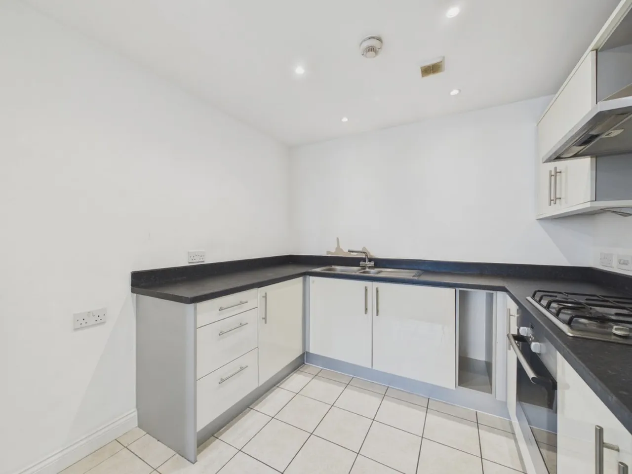 Metro Apartments, Richmond Way, Kimberworth, photo 8