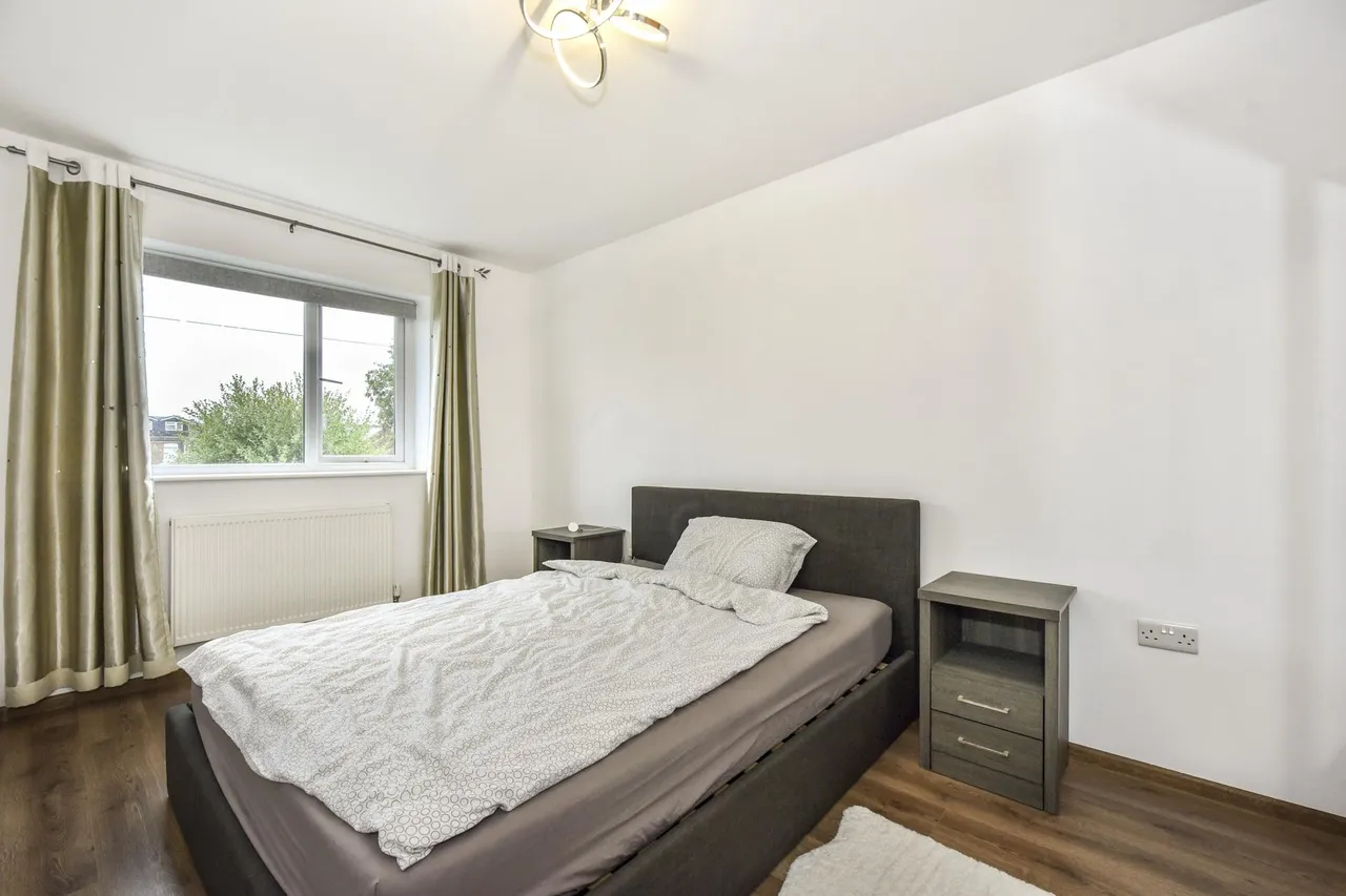 Barbers Crescent, Rawmarsh, S62, photo 22