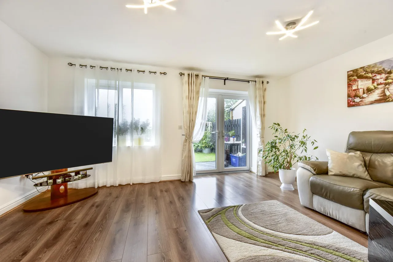 Barbers Crescent, Rawmarsh, S62, photo 5