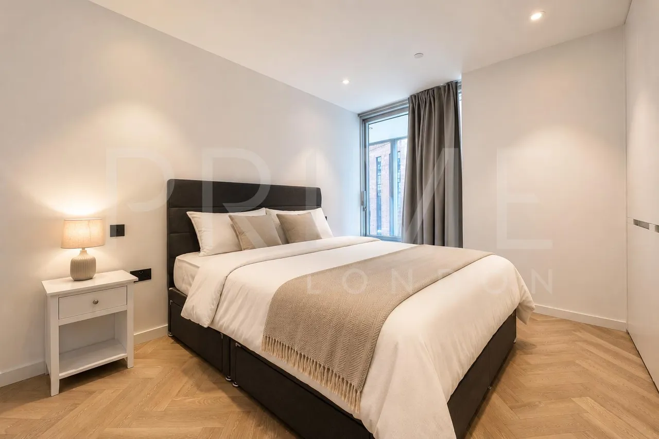 Fladgate House, Circus West, SW11, photo 7