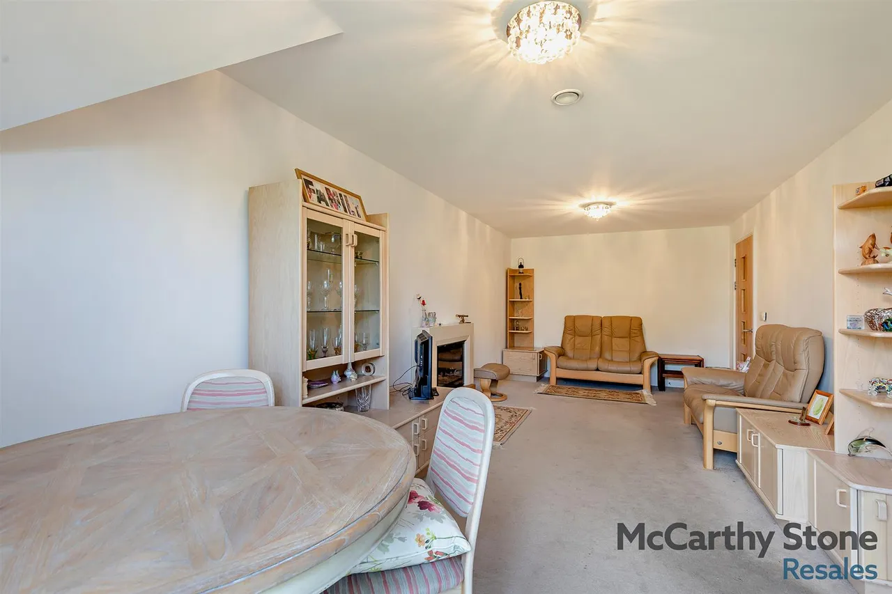 Station Road, Letchworth Garden City, SG6, photo 2