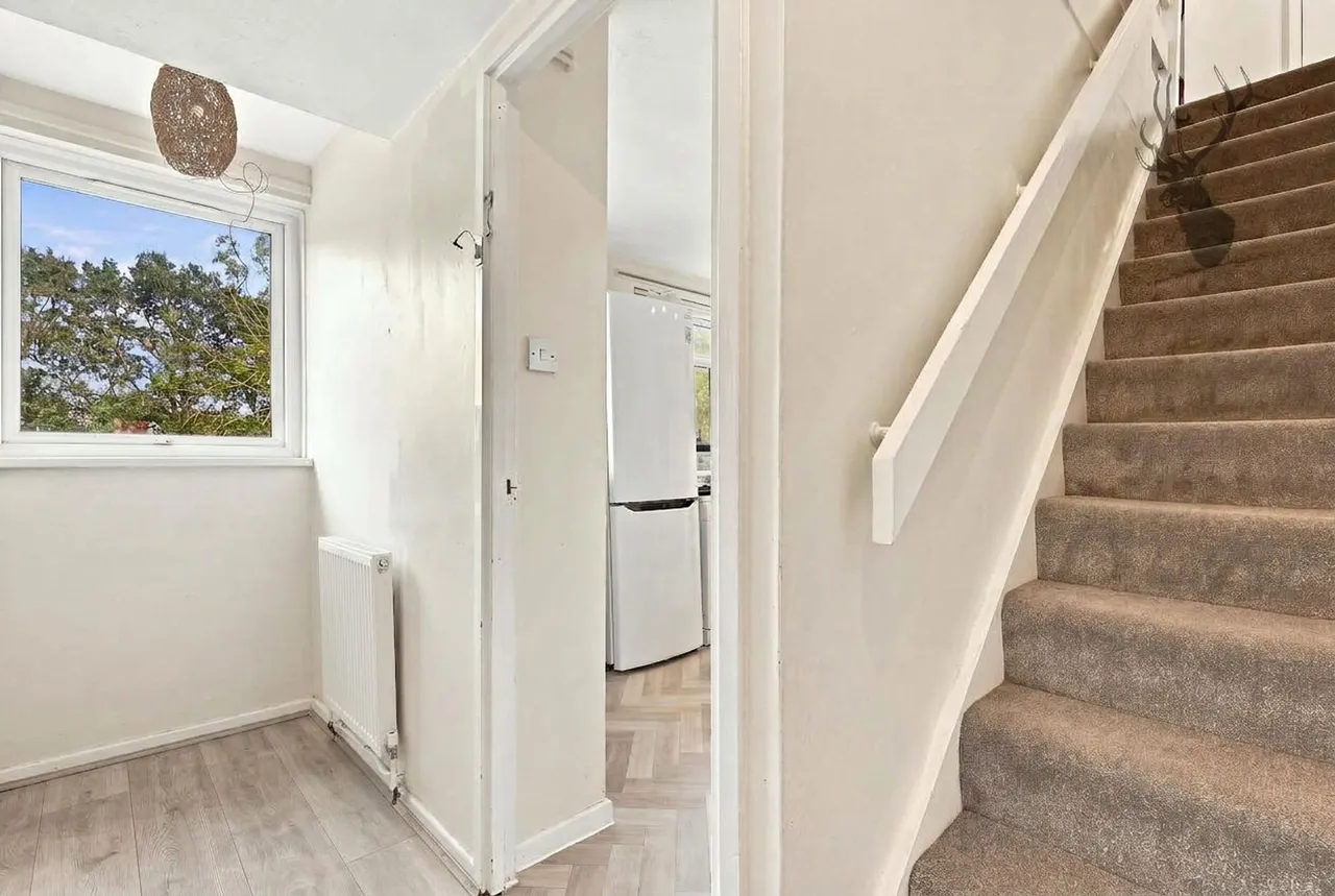 Longcroft Rise, Loughton, IG10, photo 6