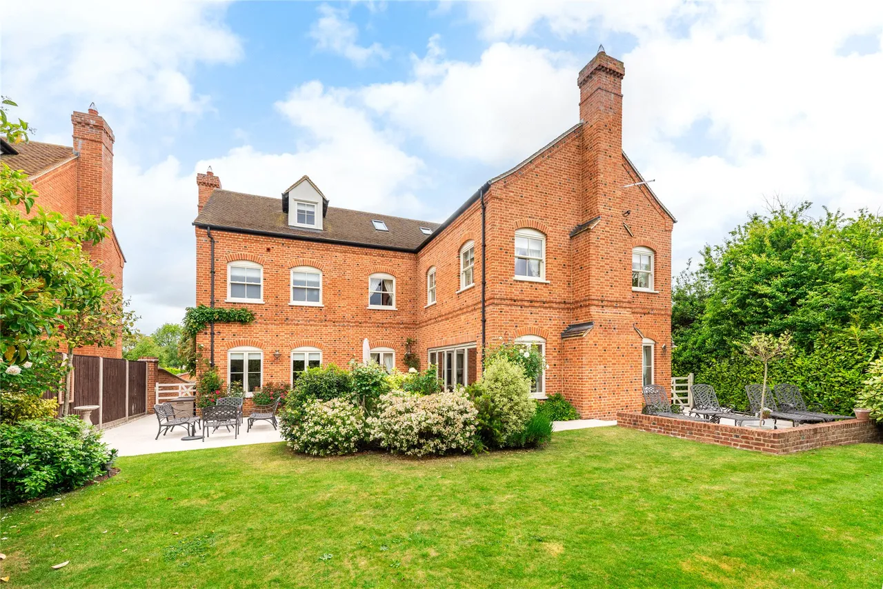 4 bed house for sale, Royal Oak Lane, Pirton, SG5